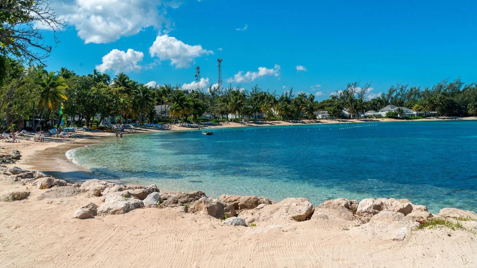 Semesterbostad Hospitality Expert Ncb All Pool Beach Montego Bay